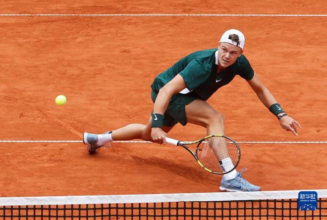 运动的同时 运动的同时