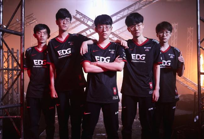 通过精准的 通过精准的