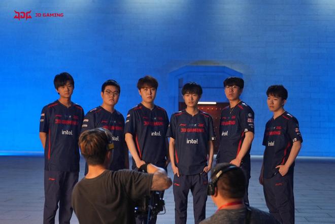 另一个以弱 另一个以弱