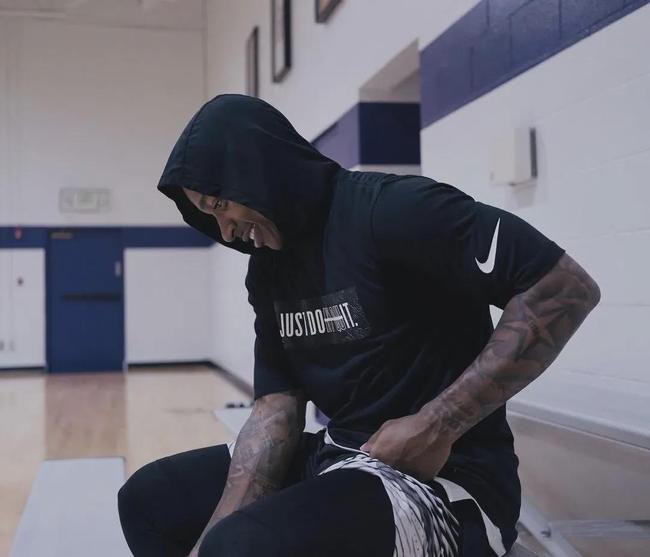 缺乏明确主 缺乏明确主